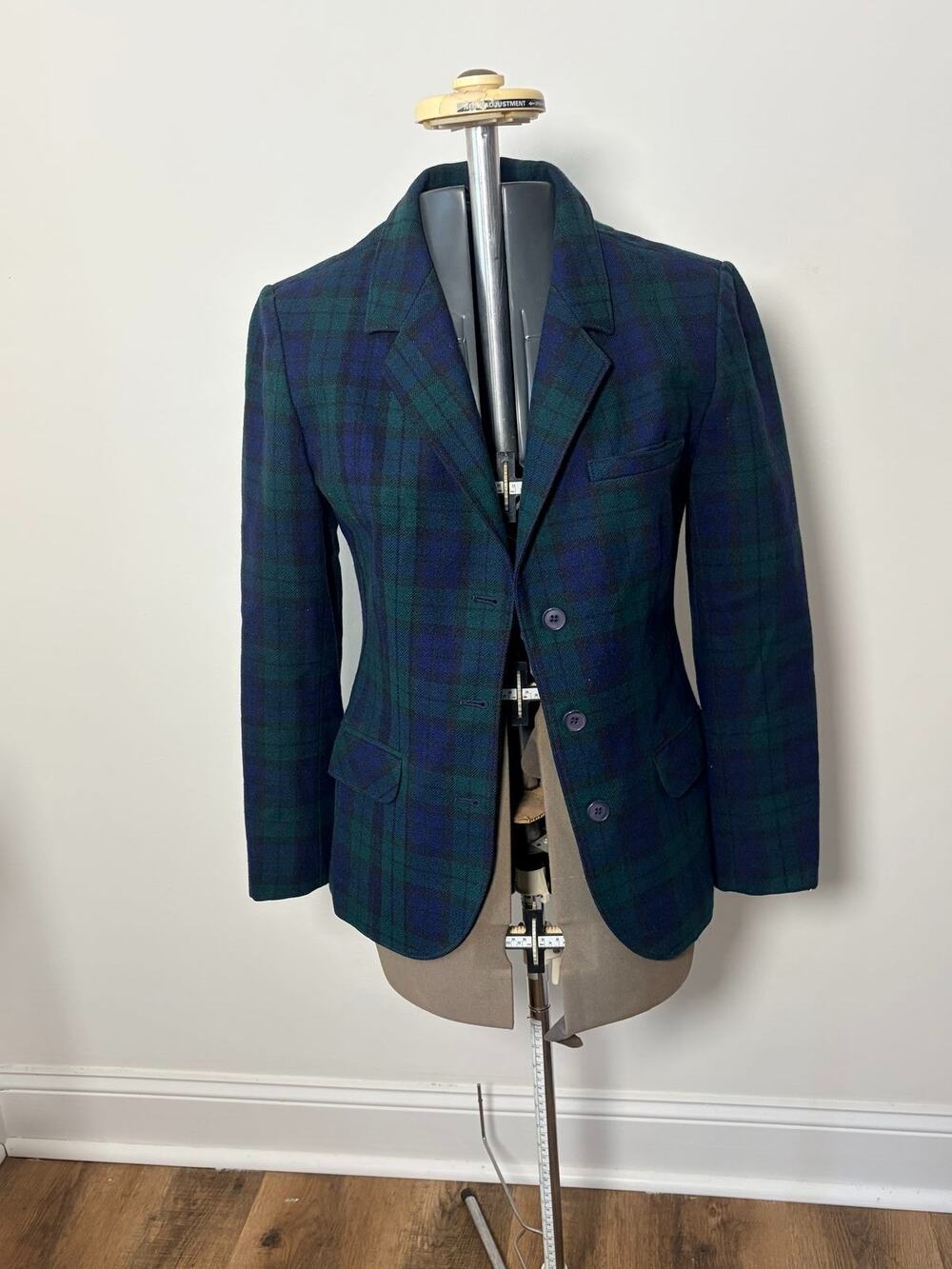 Vintage Pendleton Blackwatch Plaid Pure Virgin Wool Blazer Womens Small